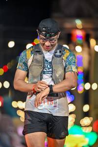 BIB: 115
                            <button type="button" onclick="openModal(24885397)" class="btn btn-primary btn-sm float-right btn-popup" data-toggle="modal" data-target=".modal-high-quality">
                        <i class="fas fa-shopping-cart"></i> Add to Cart
                    </button>
                                            <button type="button" onclick="isThisMe(24885397, true)" class="btn btn-success btn-sm float-right btn-popup btn-isme hidden" data-toggle="tooltip" data-placement="bottom" title="นี่คือรูปของคุณใช่ไหม คลิกที่นี่เพื่อเอาเข้าอัลบั้ม">
                        <i class="fas fa-plus"></i> Add to album
                    </button>
                    <button type="button" onclick="isThisMe(24885397, false)" class="btn btn-warning btn-sm float-right btn-popup btn-isnotme hidden">
                        <i class="fas fa-ban"></i> Remove from album
                    </button>